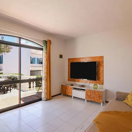 Mourisca * Porches (Algarve)