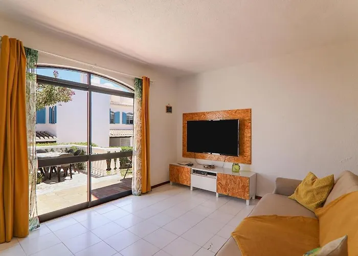 Mourisca * Porches (Algarve)